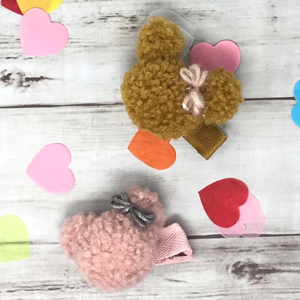 Minnie Mouse Sherpa Hair Clip